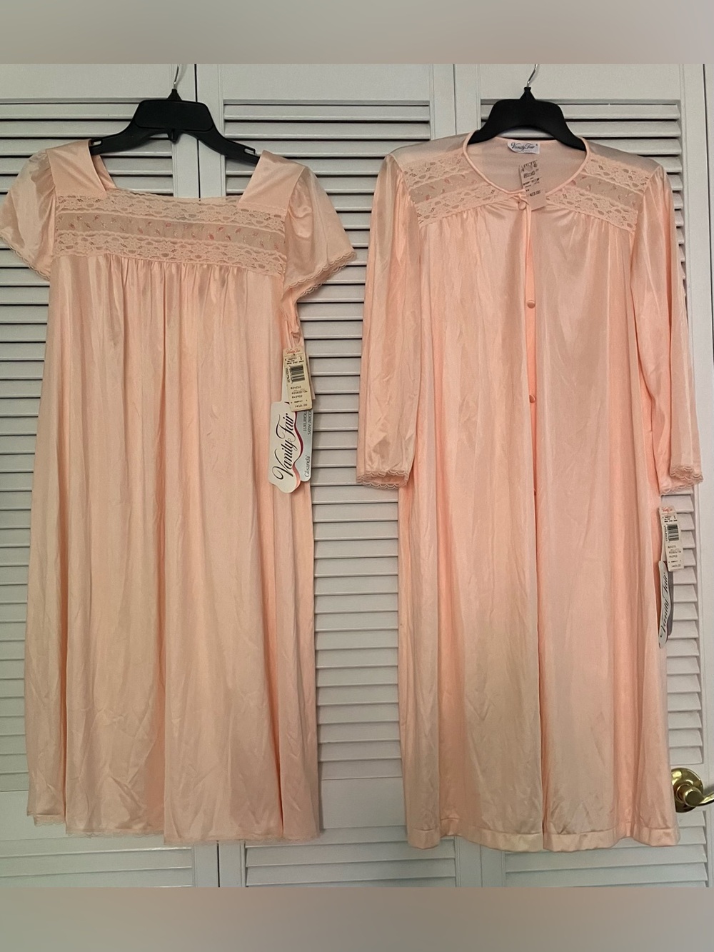 Vanity Fair Vintage 2 Piece Peach Parfait Peignoir Set